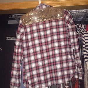 Flannel with gold sequins